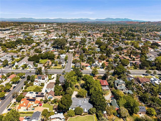 440 W Main Street, Tustin, CA 92780