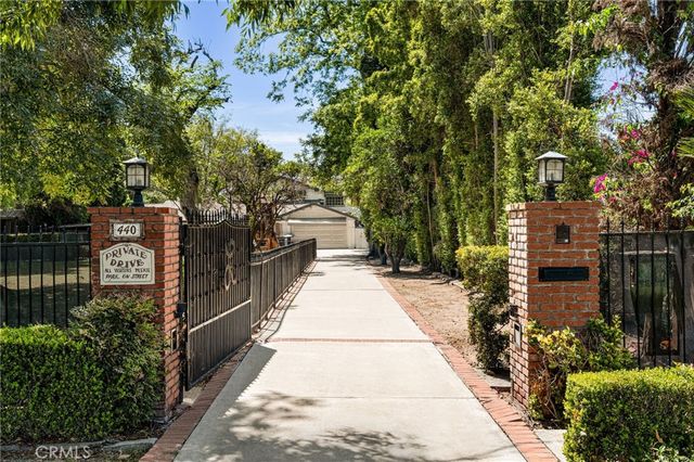 440 W Main Street, Tustin, CA 92780