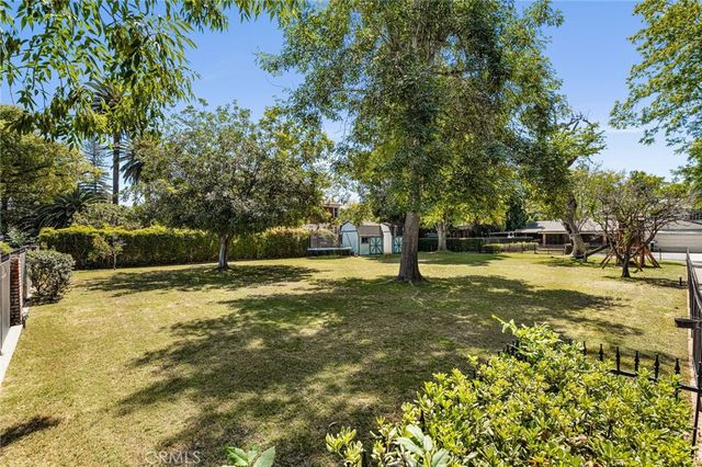 440 W Main Street, Tustin, CA 92780
