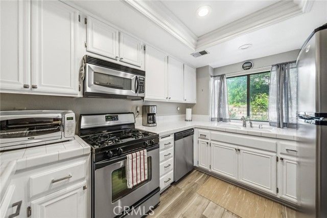 6034 Crestmont, Chino Hills, CA 91709