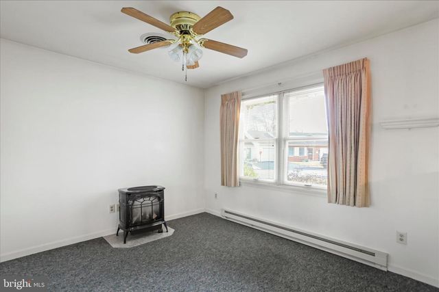 2419 MCCLEARY DR, Chambersburg, PA 17201