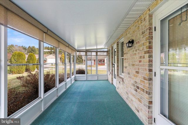 2419 MCCLEARY DR, Chambersburg, PA 17201