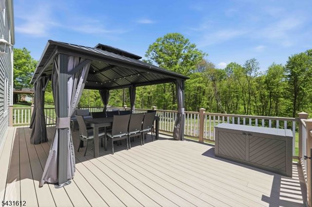 207 Mooney Rd, Roxbury Twp., NJ 07836