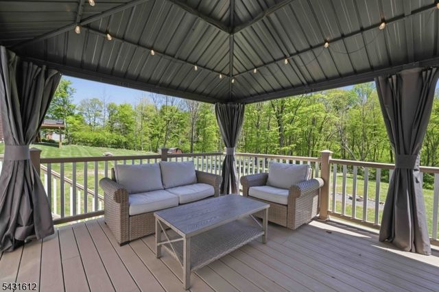207 Mooney Rd, Roxbury Twp., NJ 07836