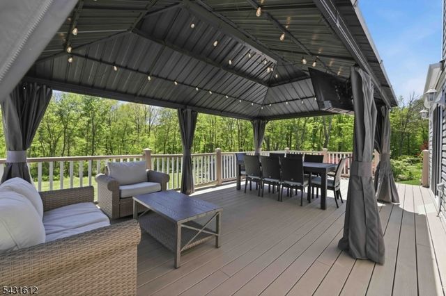 207 Mooney Rd, Roxbury Twp., NJ 07836