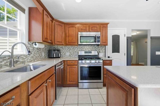 207 Mooney Rd, Roxbury Twp., NJ 07836