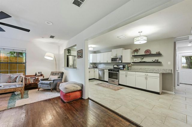4025 Valley View RD 2, Austin, TX 78704