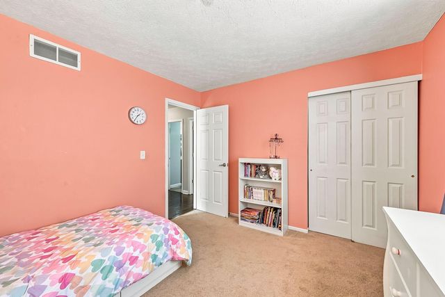8819 Greenburg Drive 8819 Greenburg Drive, Powell, OH 43065