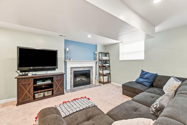 8819 Greenburg Drive 8819 Greenburg Drive, Powell, OH 43065