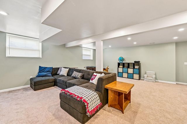 8819 Greenburg Drive 8819 Greenburg Drive, Powell, OH 43065