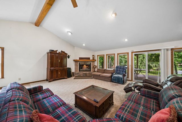 425 S Boston Avenue, Ketchum, OK 74349