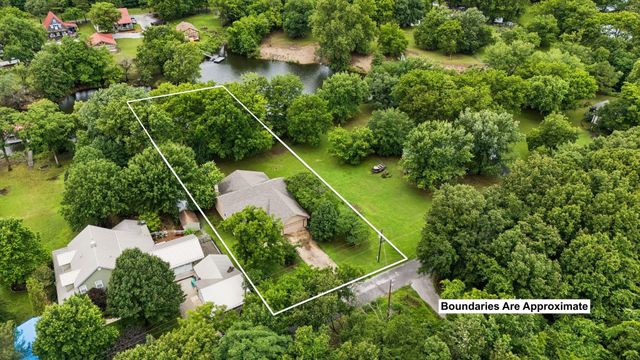 425 S Boston Avenue, Ketchum, OK 74349