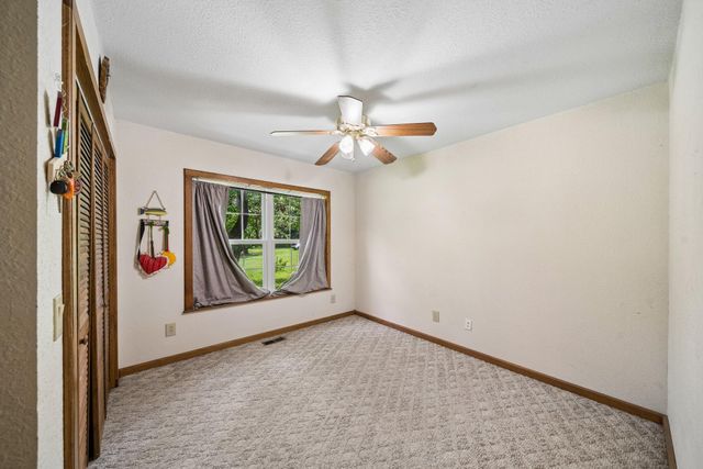 425 S Boston Avenue, Ketchum, OK 74349