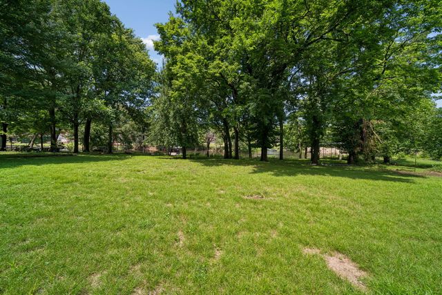 425 S Boston Avenue, Ketchum, OK 74349