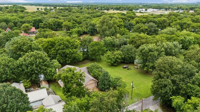 425 S Boston Avenue, Ketchum, OK 74349