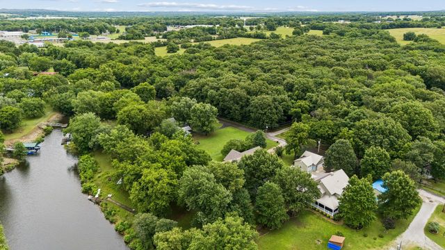 425 S Boston Avenue, Ketchum, OK 74349