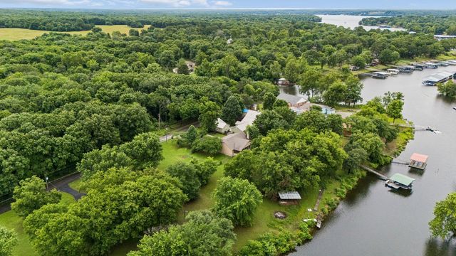 425 S Boston Avenue, Ketchum, OK 74349