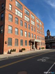 145 Canal Street 12, Shelton, CT 06484