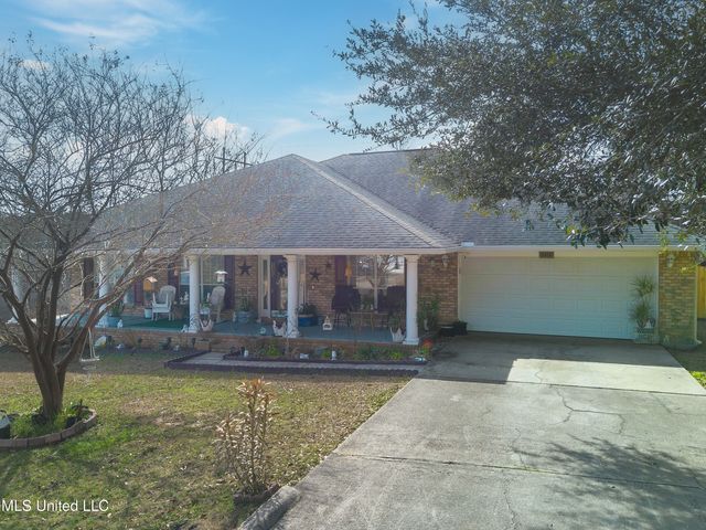 8928 Hamakua Street, Diamondhead, MS 39525