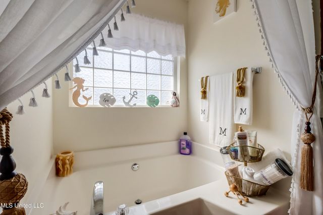 8928 Hamakua Street, Diamondhead, MS 39525