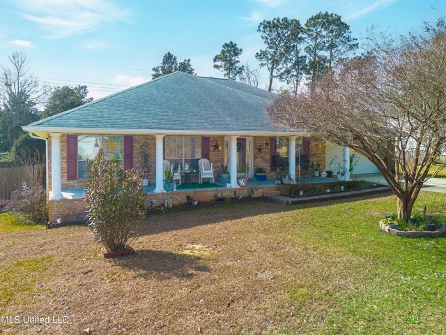8928 Hamakua Street, Diamondhead, MS 39525
