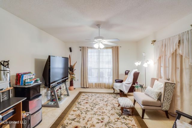 8928 Hamakua Street, Diamondhead, MS 39525