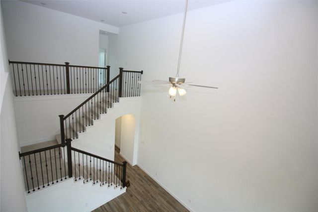 6527 Scarlet Pond Lane, Fulshear, TX 77441