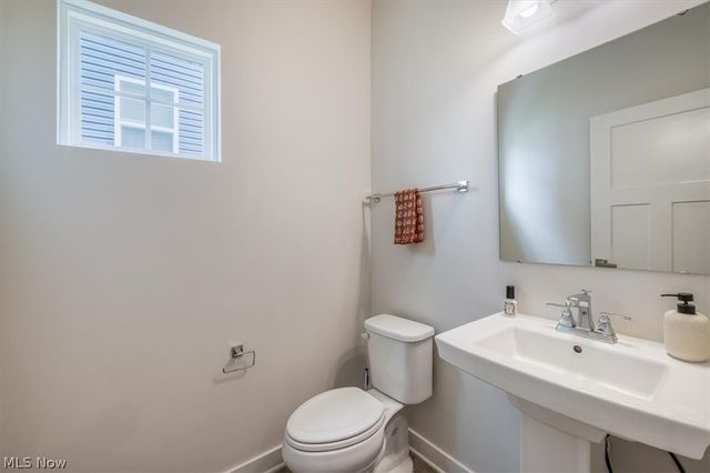 36270 Lands End Drive, North Ridgeville, OH 44039
