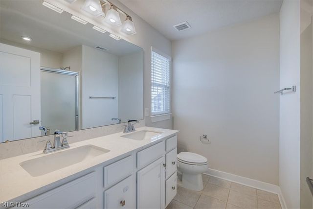 36270 Lands End Drive, North Ridgeville, OH 44039