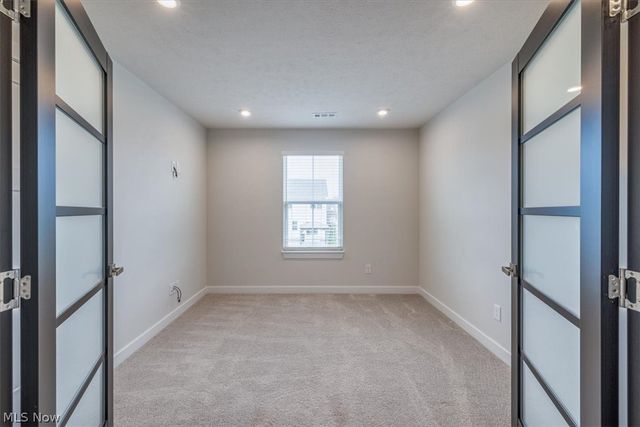 36270 Lands End Drive, North Ridgeville, OH 44039