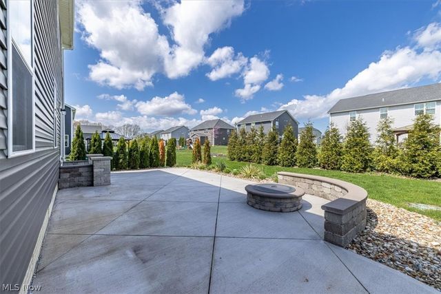 36270 Lands End Drive, North Ridgeville, OH 44039
