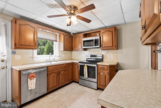 117 MAIN ST, Fallsington, PA 19054