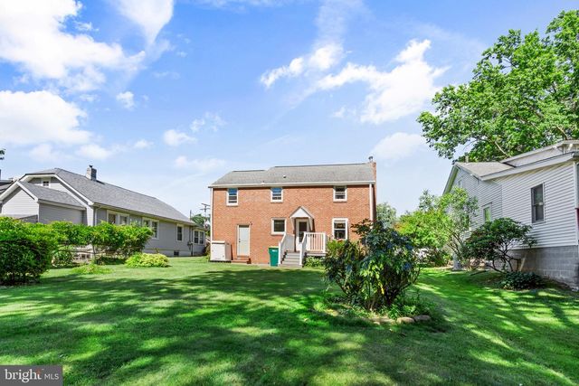 117 MAIN ST, Fallsington, PA 19054