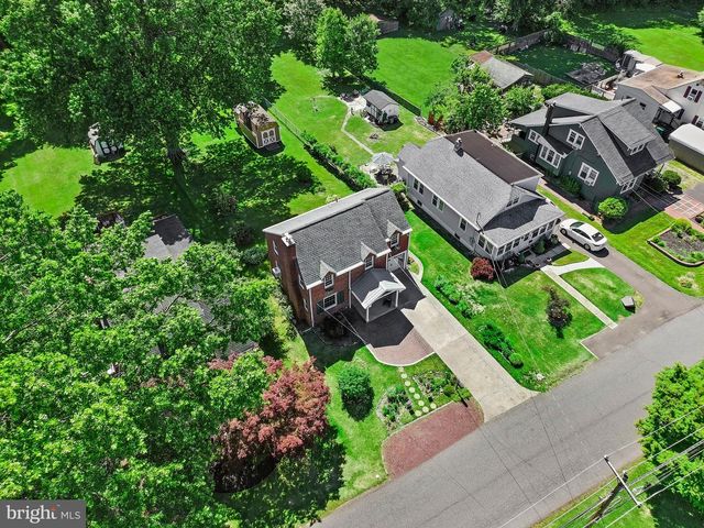 117 MAIN ST, Fallsington, PA 19054
