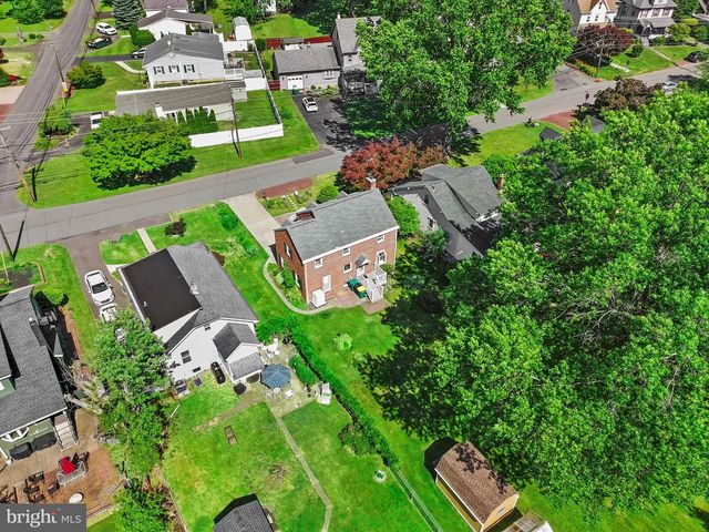 117 MAIN ST, Fallsington, PA 19054