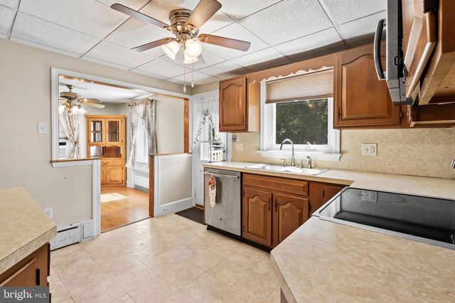 117 MAIN ST, Fallsington, PA 19054
