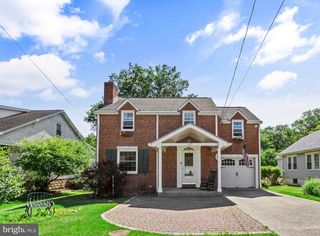 117 MAIN ST, Fallsington, PA 19054