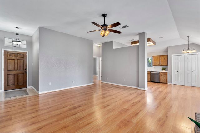 303 Burning Tree DR, Georgetown, TX 78628
