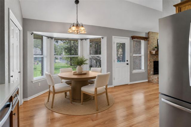 303 Burning Tree DR, Georgetown, TX 78628