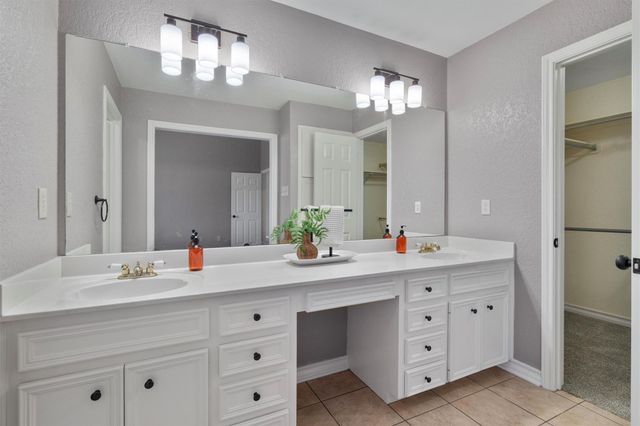303 Burning Tree DR, Georgetown, TX 78628