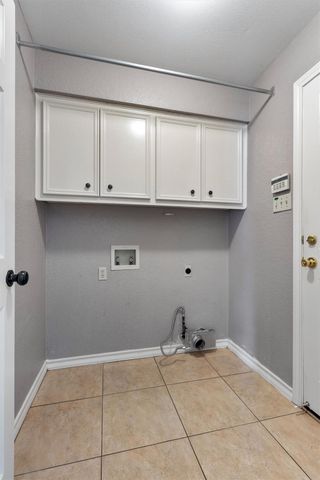303 Burning Tree DR, Georgetown, TX 78628