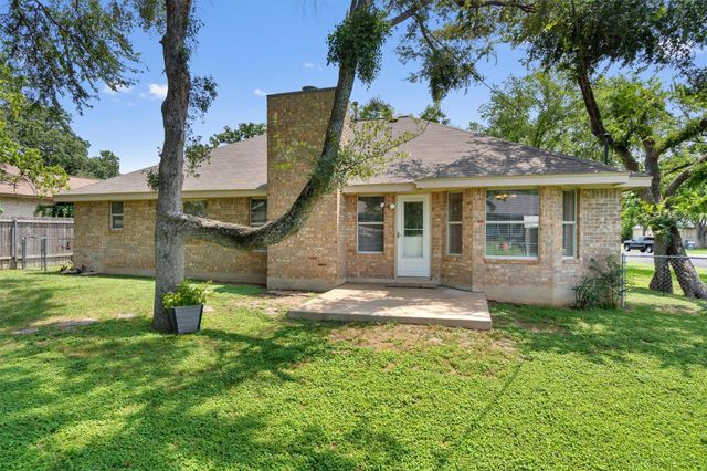 303 Burning Tree DR, Georgetown, TX 78628