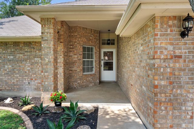 303 Burning Tree DR, Georgetown, TX 78628