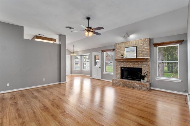303 Burning Tree DR, Georgetown, TX 78628