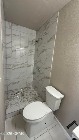 144-146 N claire Avenue, Panama City, FL 32401