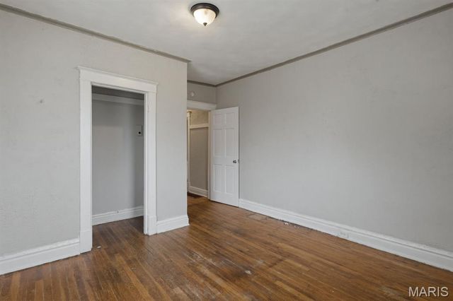 3322 N Hanley Road, St Louis, MO 63121