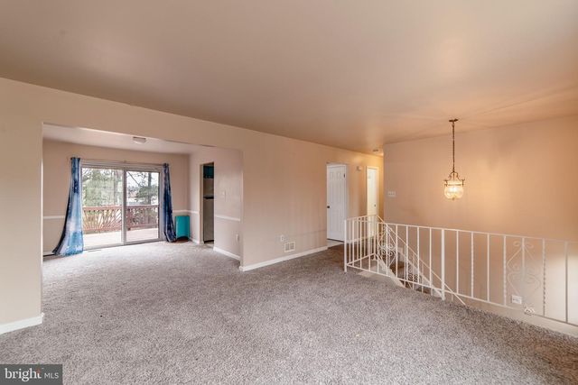 7209 MCMILLEN DR, Clinton, MD 20735