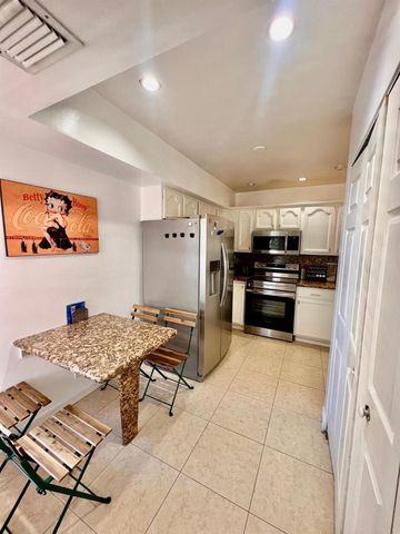 11456 NW 10th Street 11456, Hollywood, FL 33026