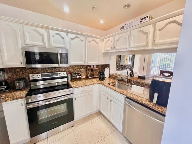 11456 NW 10th Street 11456, Hollywood, FL 33026