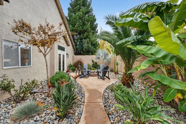 3221 Amethyst Way, Turlock, CA 95382